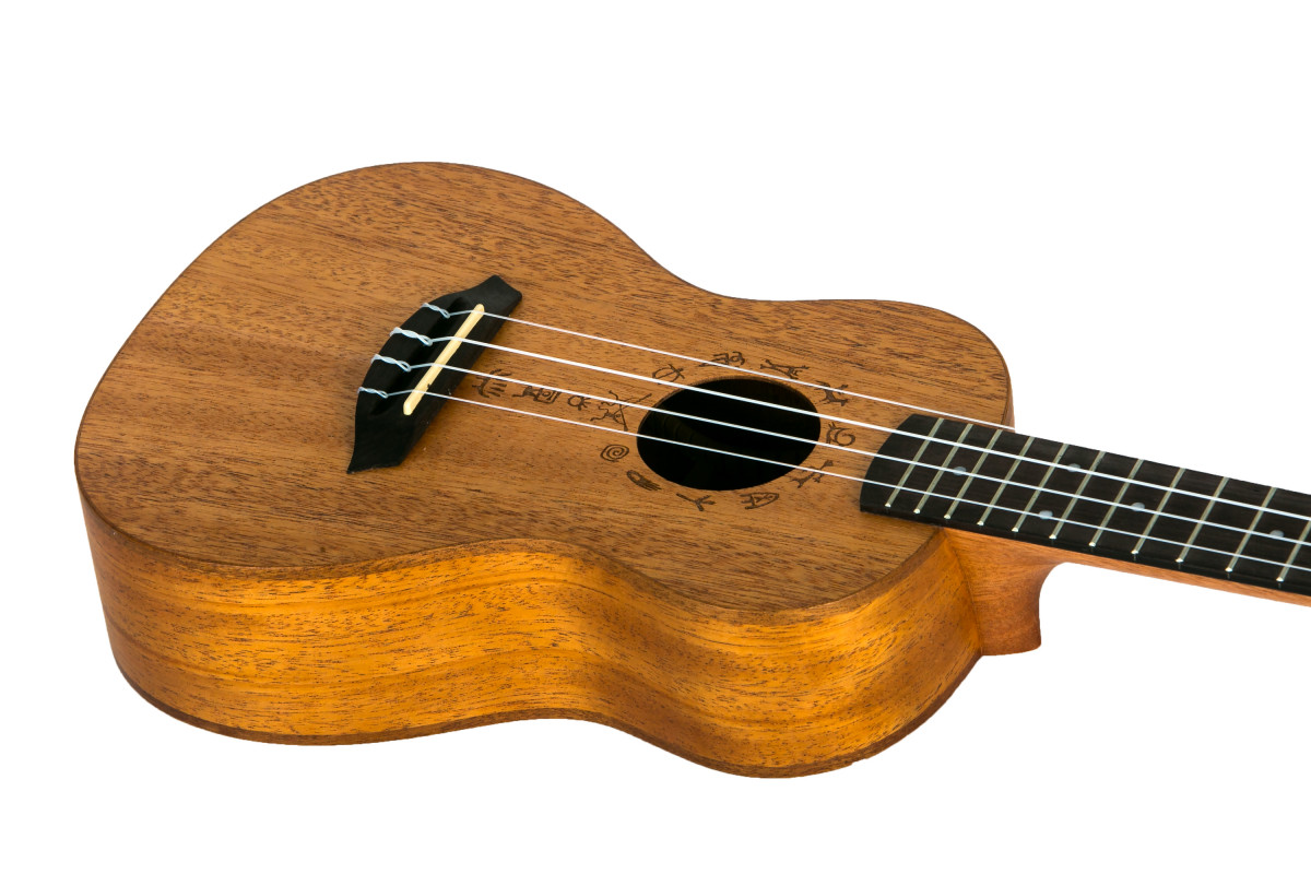 Flight DUC 373 MAH koncertní ukulele