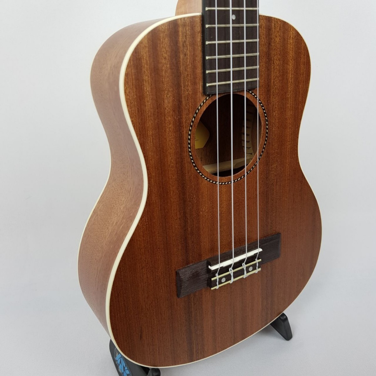 Izzo IZ300SS sopránové ukulele