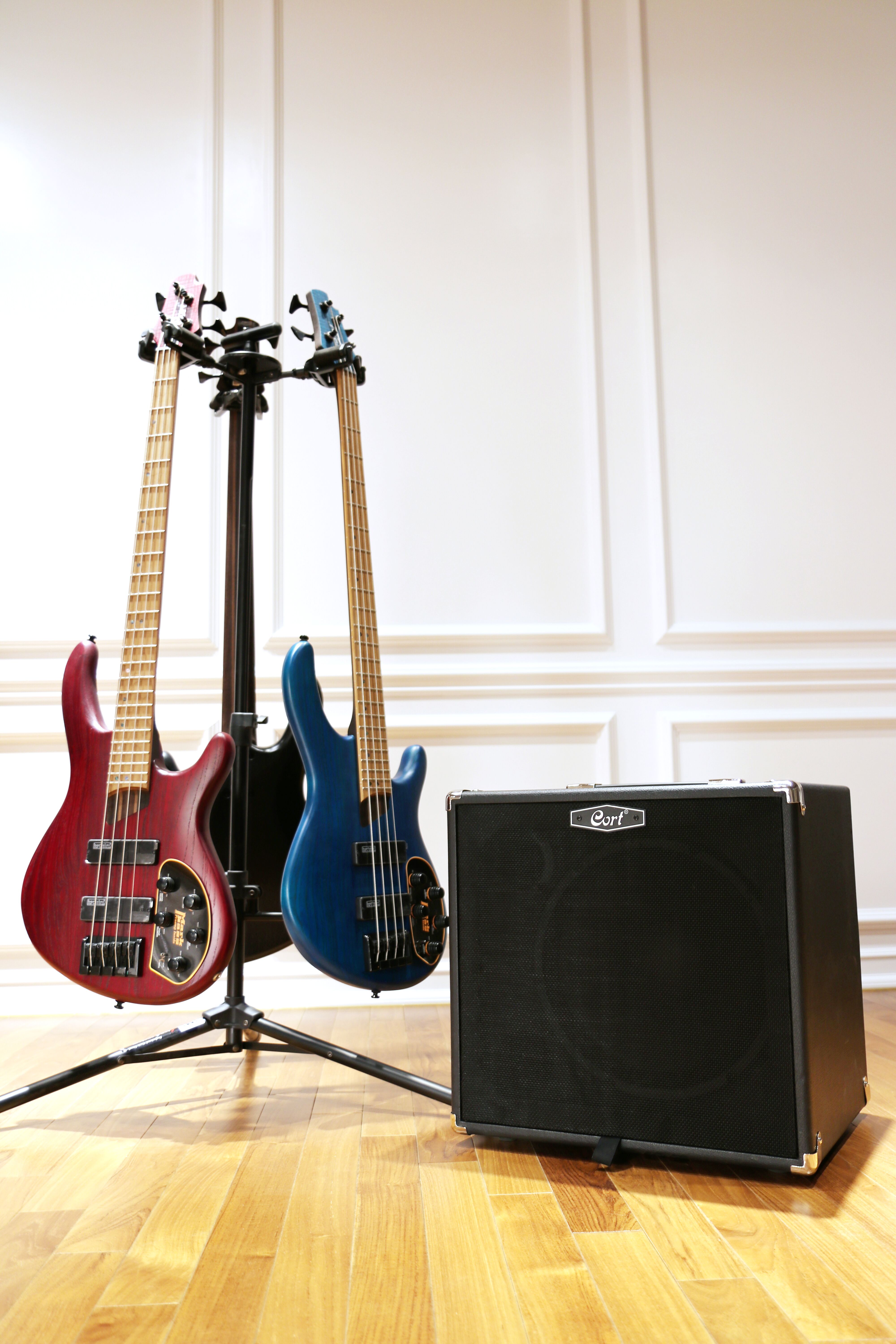 Cort CM150B kombo pro baskytaru