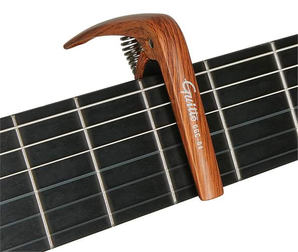 Guitto GGC-04 Metal Capo Classical Wood kapodastr pro klasickou kytaru