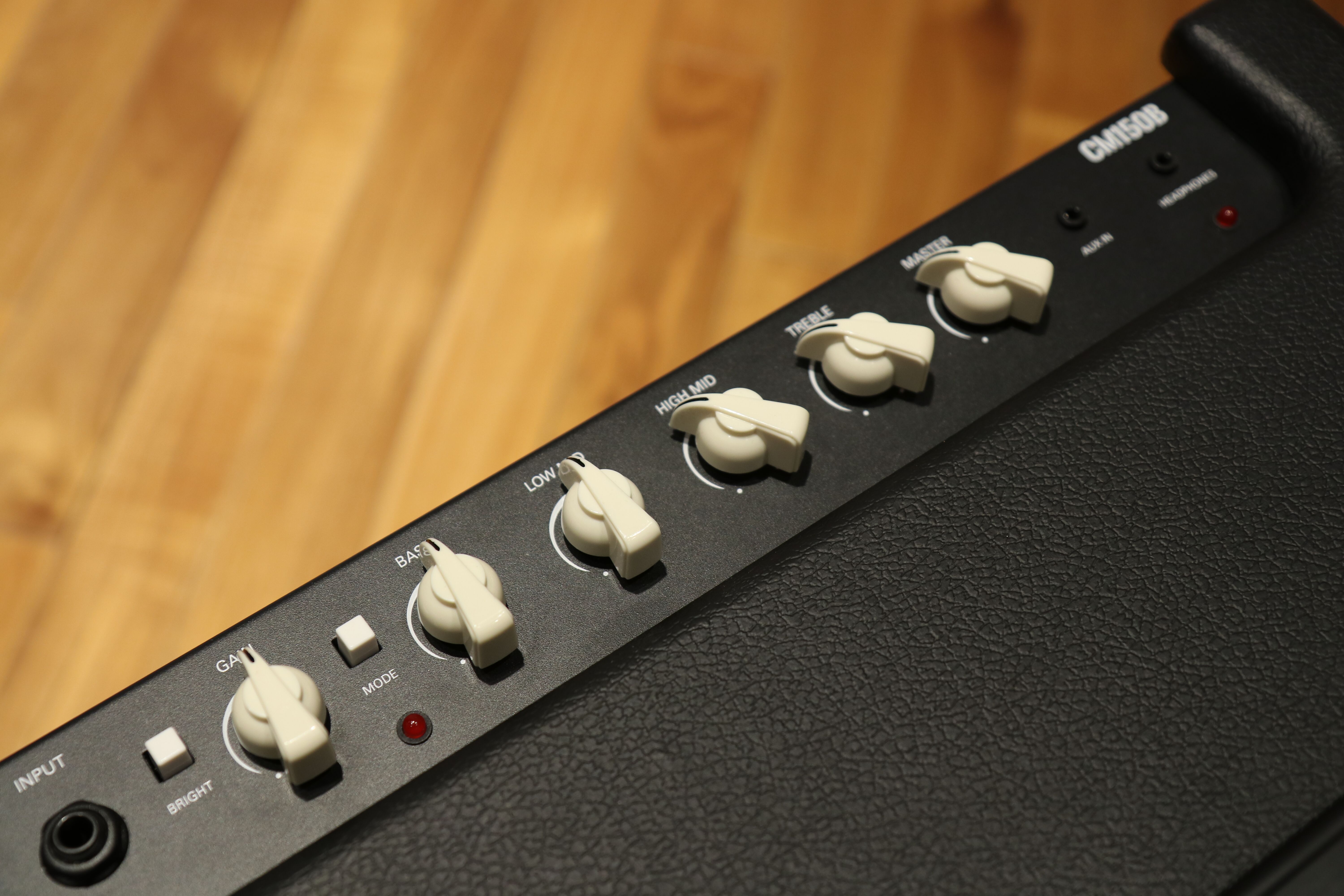 Cort CM150B kombo pro baskytaru
