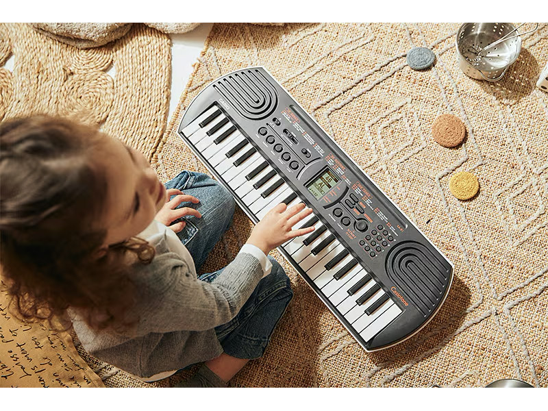 Casio SA-81 keyboard