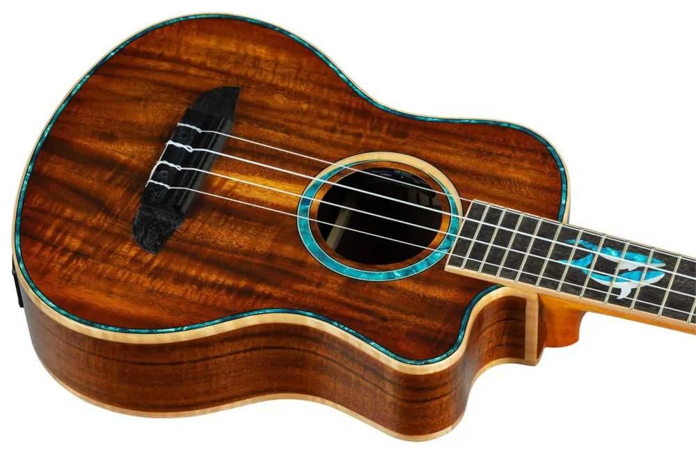 Ortega RUHZ30TH-BW tenorové elektroakustické ukulele
