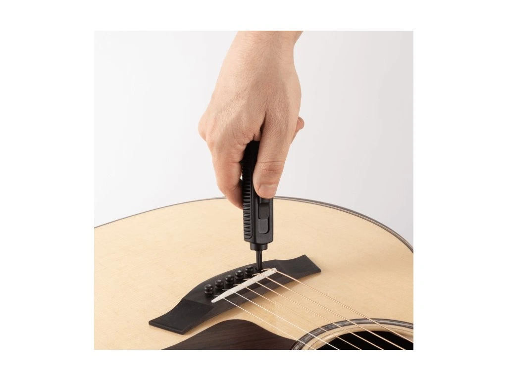 D'Addario Tour Grade klička s vytahovačem kolíčků