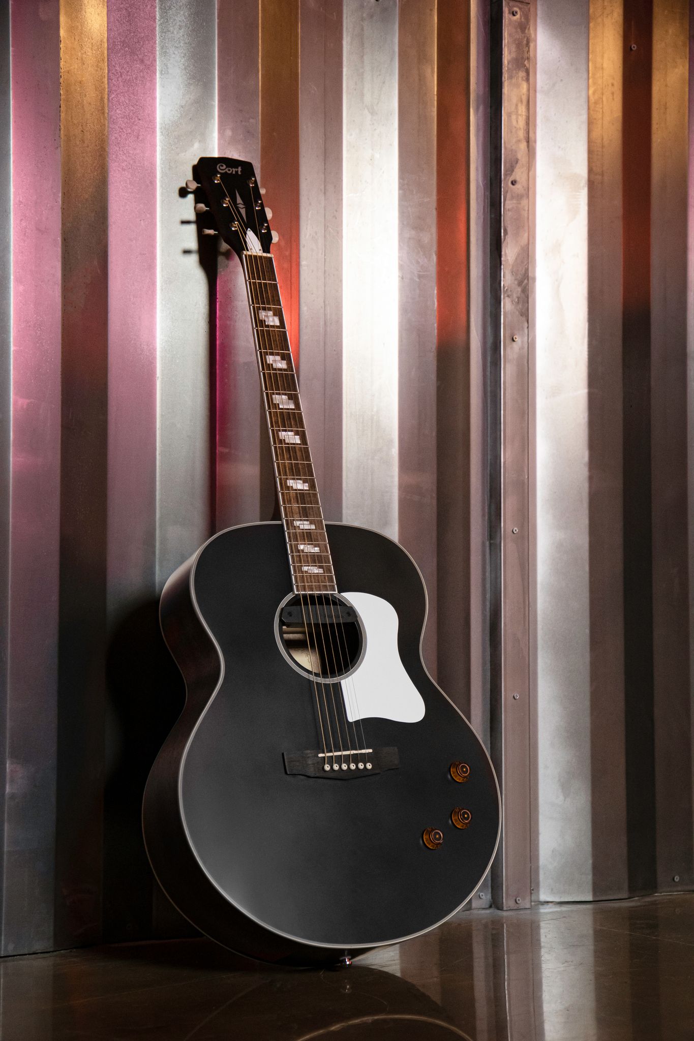 Cort CJ Retro Vintage Black Matte elektroakustická kytara B-Stock
